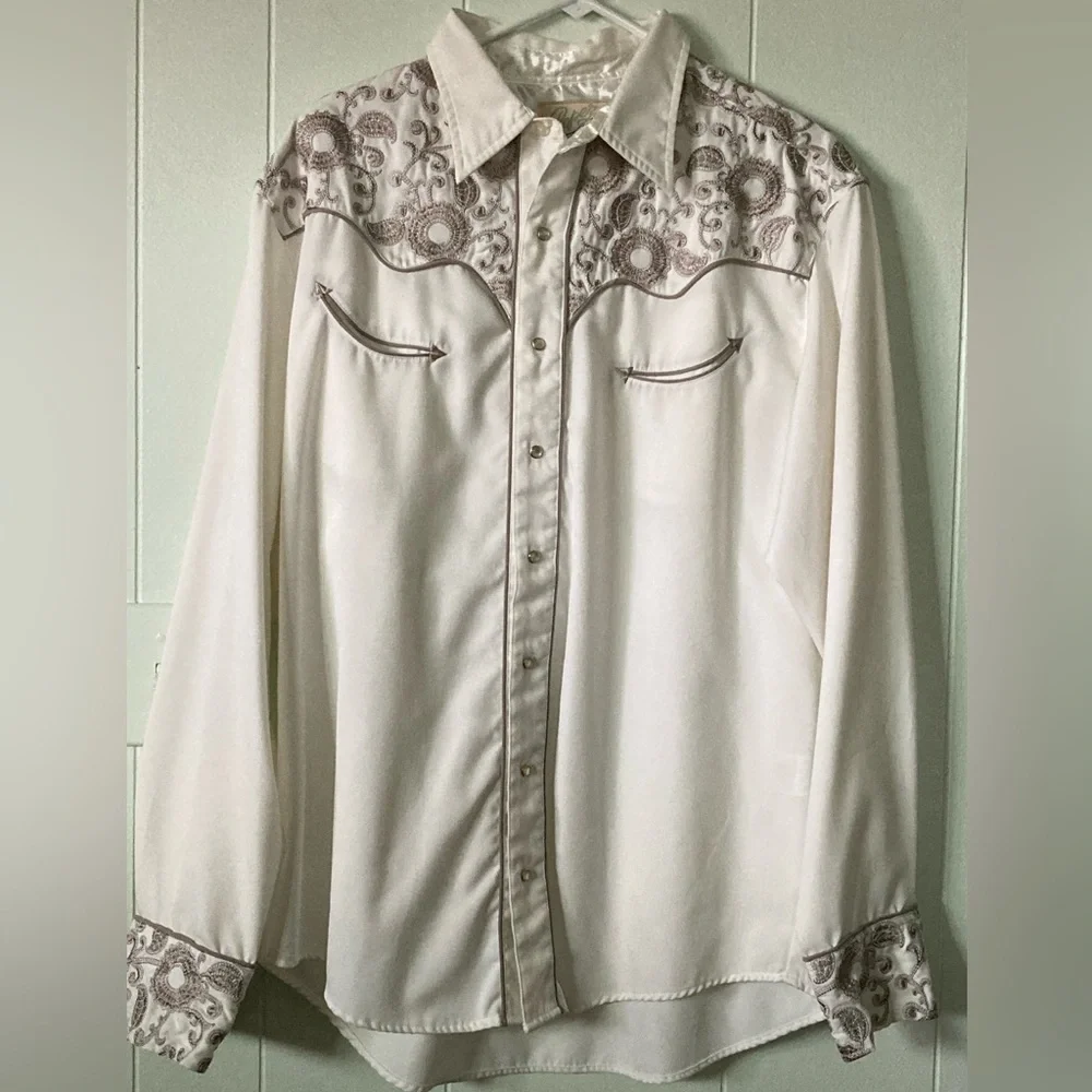Roper SZ XL White and Black Western Shirt long sleeve beautifully embroidered - Picture 3 of 12